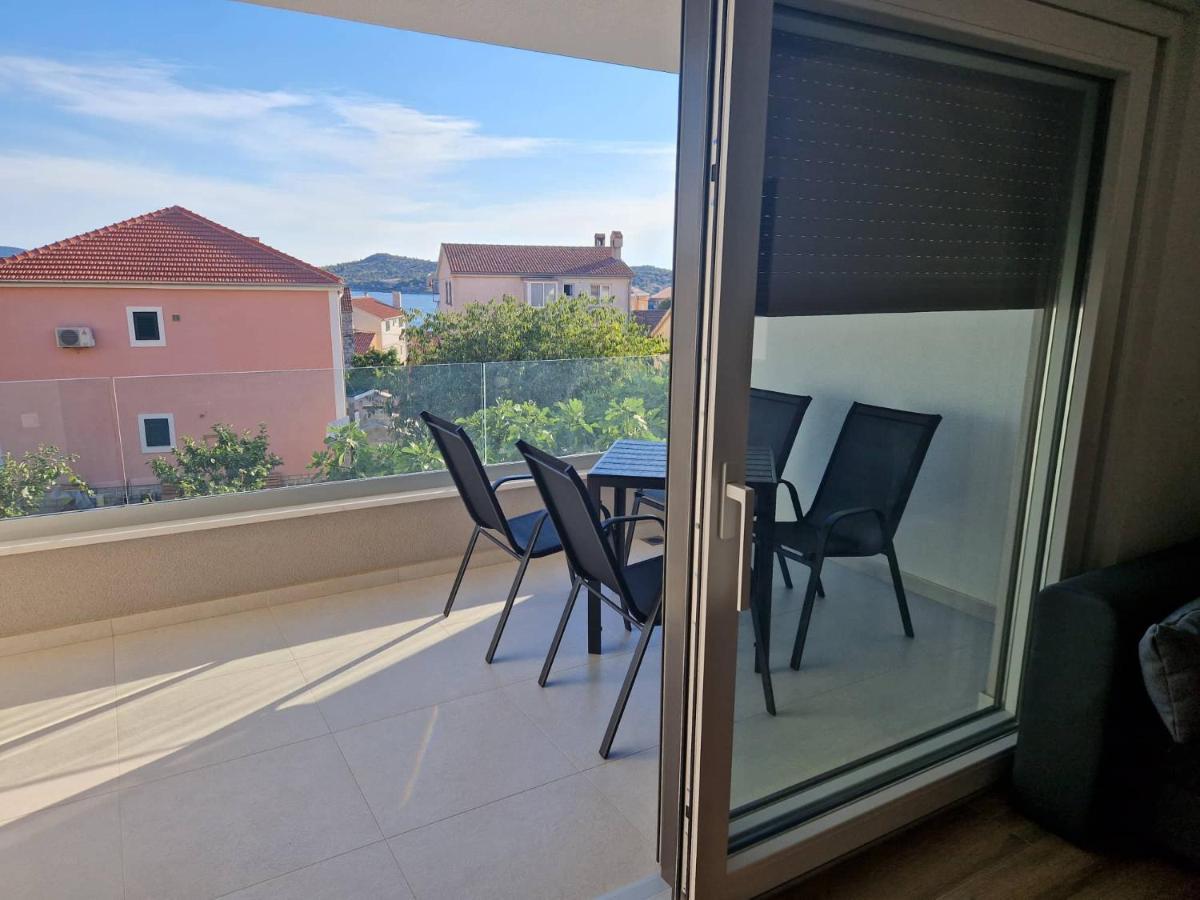 Providenca Residence Šibenik Esterno foto