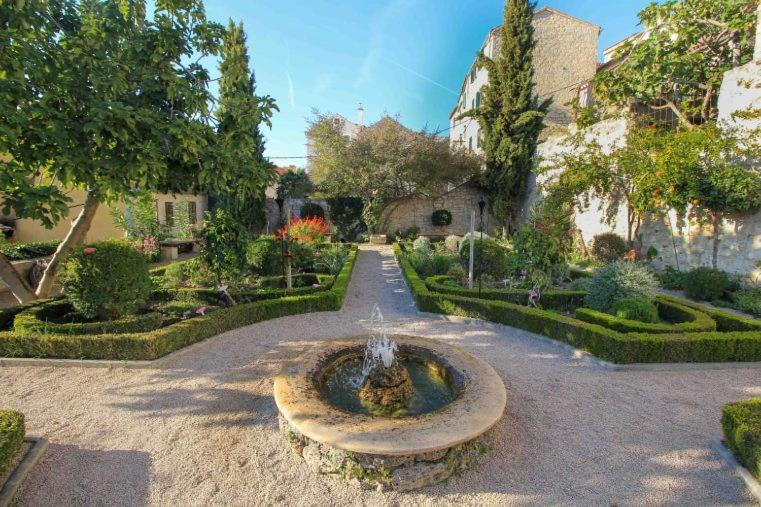 Providenca Residence Šibenik Esterno foto